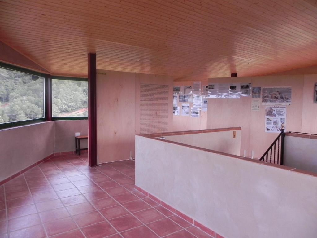 Observatorio De Aves Mas De Bunyol Valderrobres Ngoại thất bức ảnh
